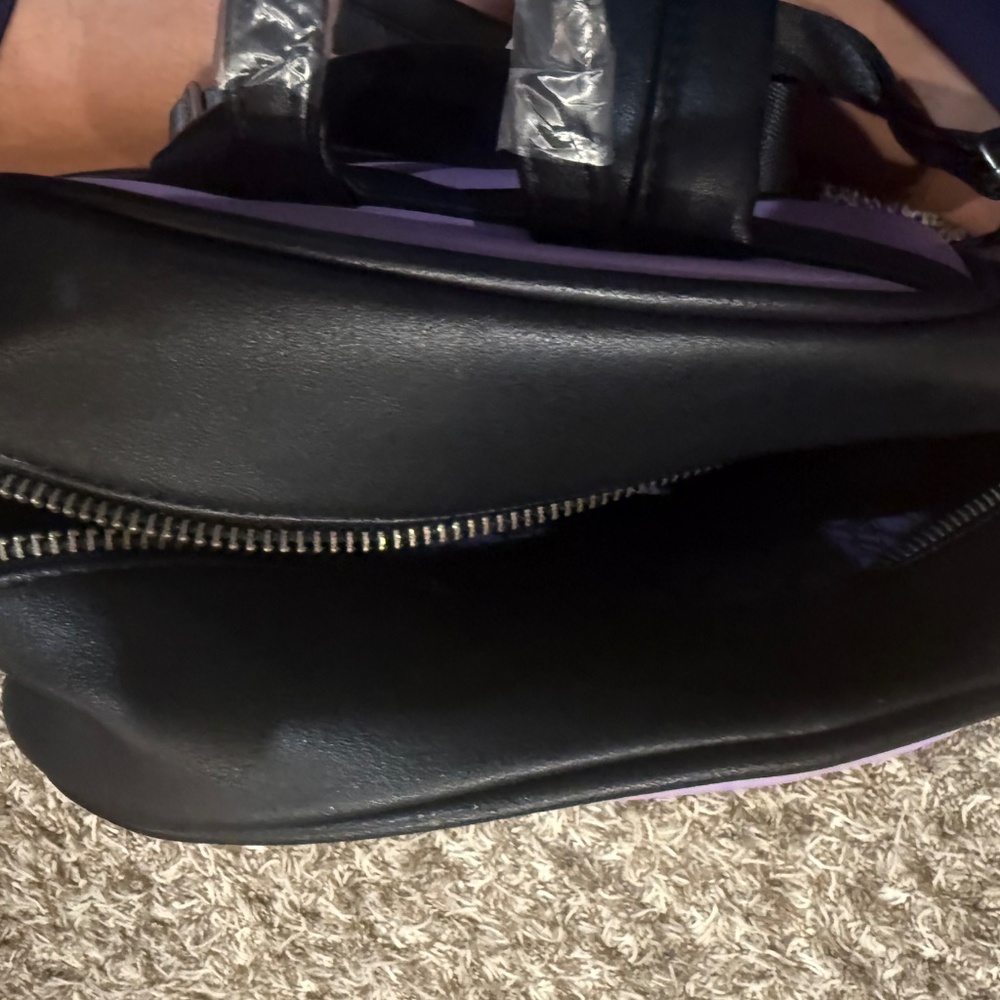 Disney Loungefly Evil Queen Backpack - Picture 3 of 4